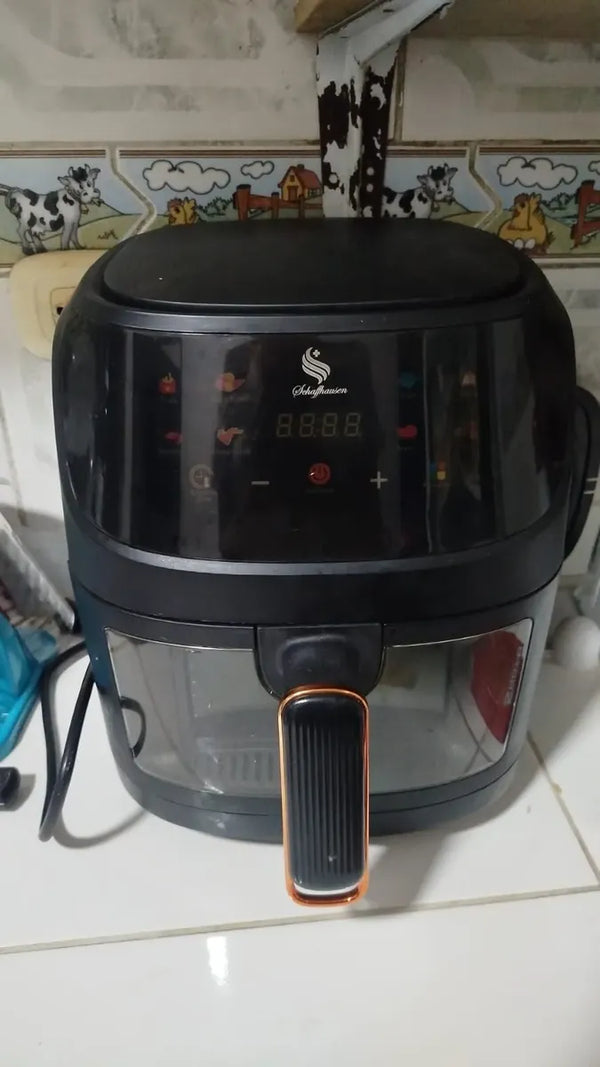 Carlos, 29