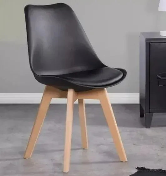 Silla Eames Con Asiento Acolchado Comedor Color Negro